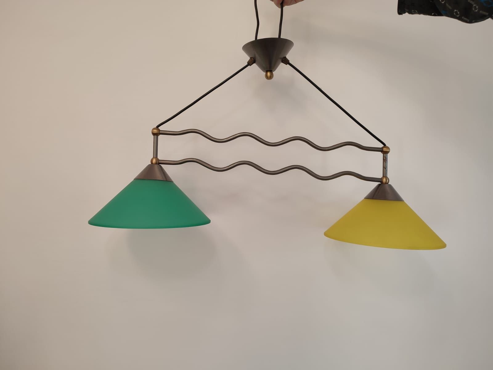 Lampy z kolorowymi kloszami