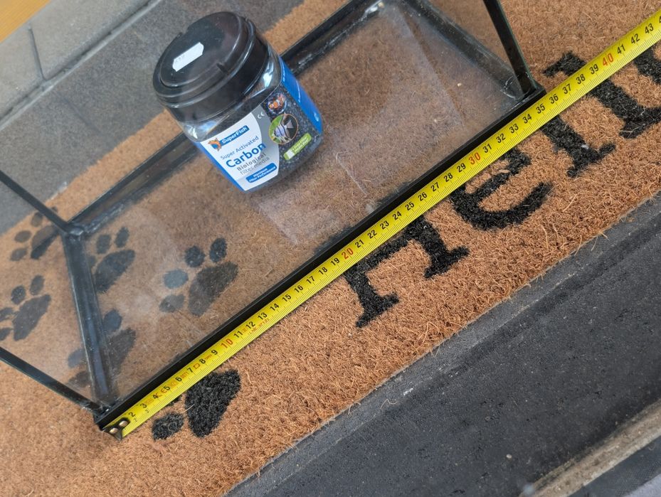 Akwarium dla rybek szczelnie