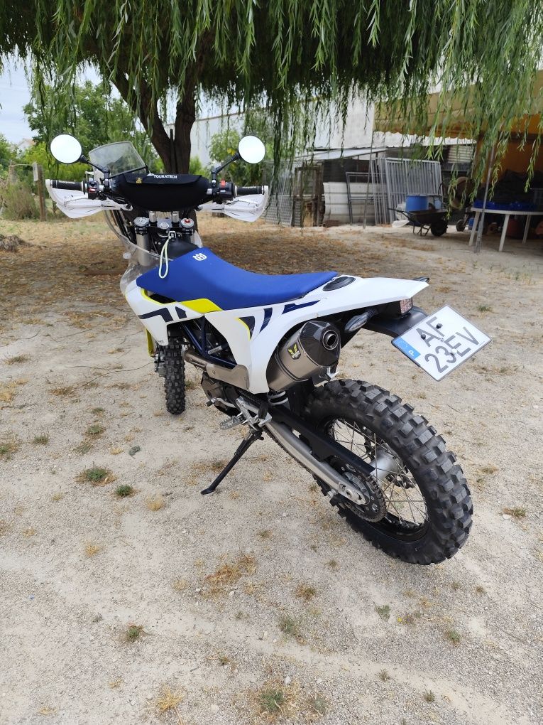 Husqvarna 701  enduro
