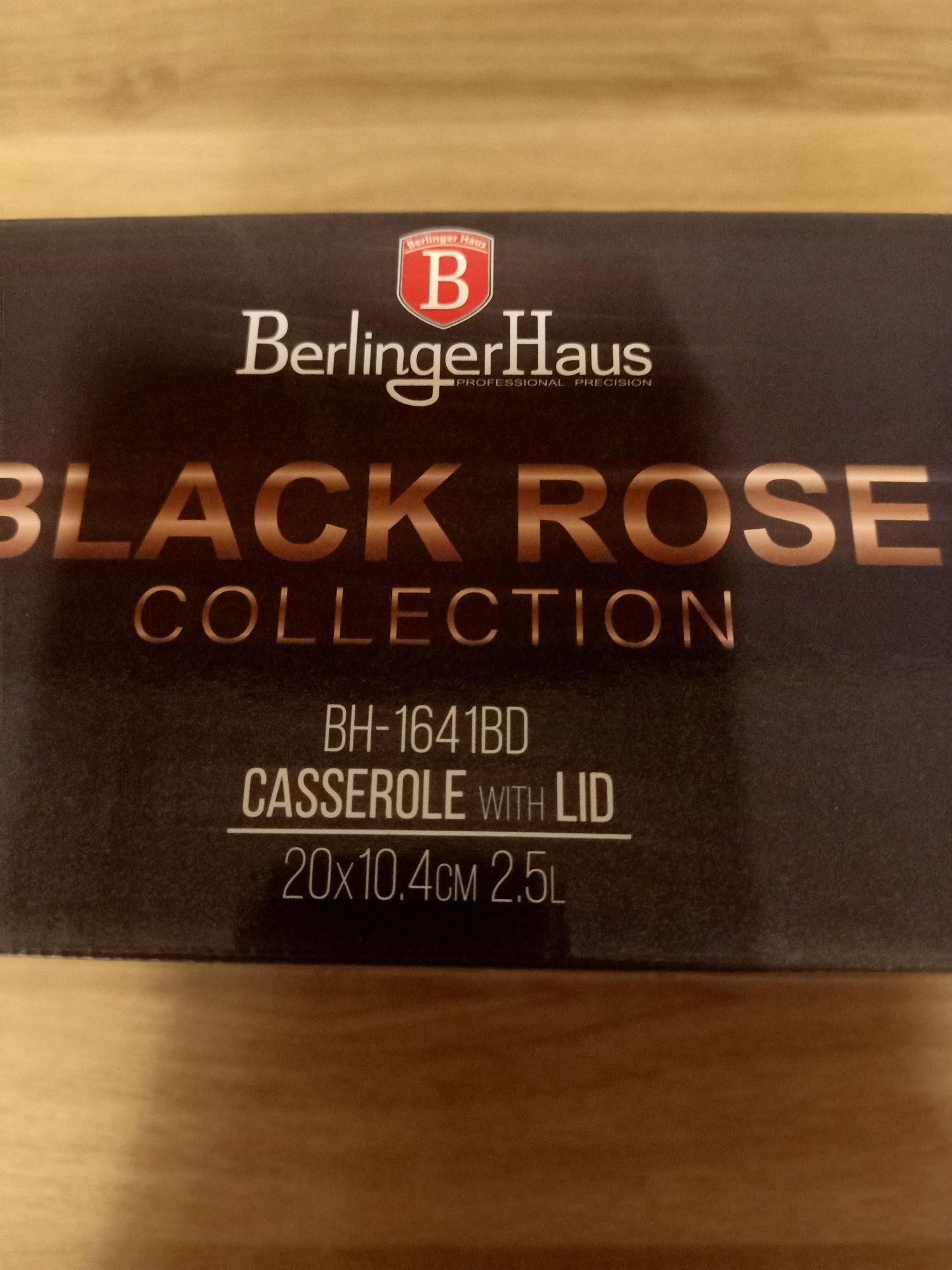 NOWY Garnek z pokrywką  Berlinger Haus Black Rose 2,5 l. BH-1641