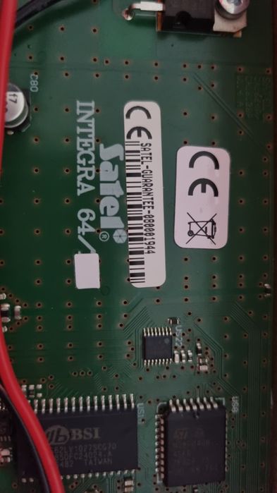 Satel Integra 64 uszkodzona