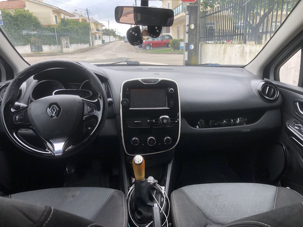 Renault Clio 1.5 Dci Sem Documentos