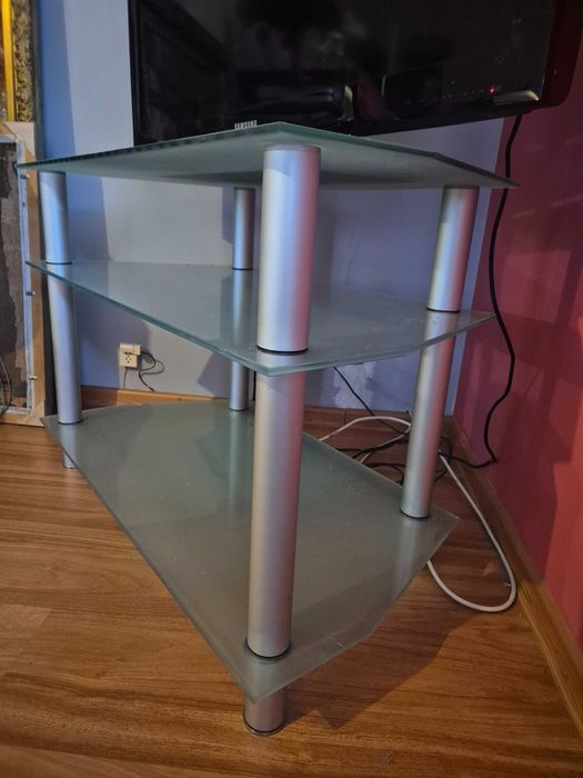 stolik pod telewizor