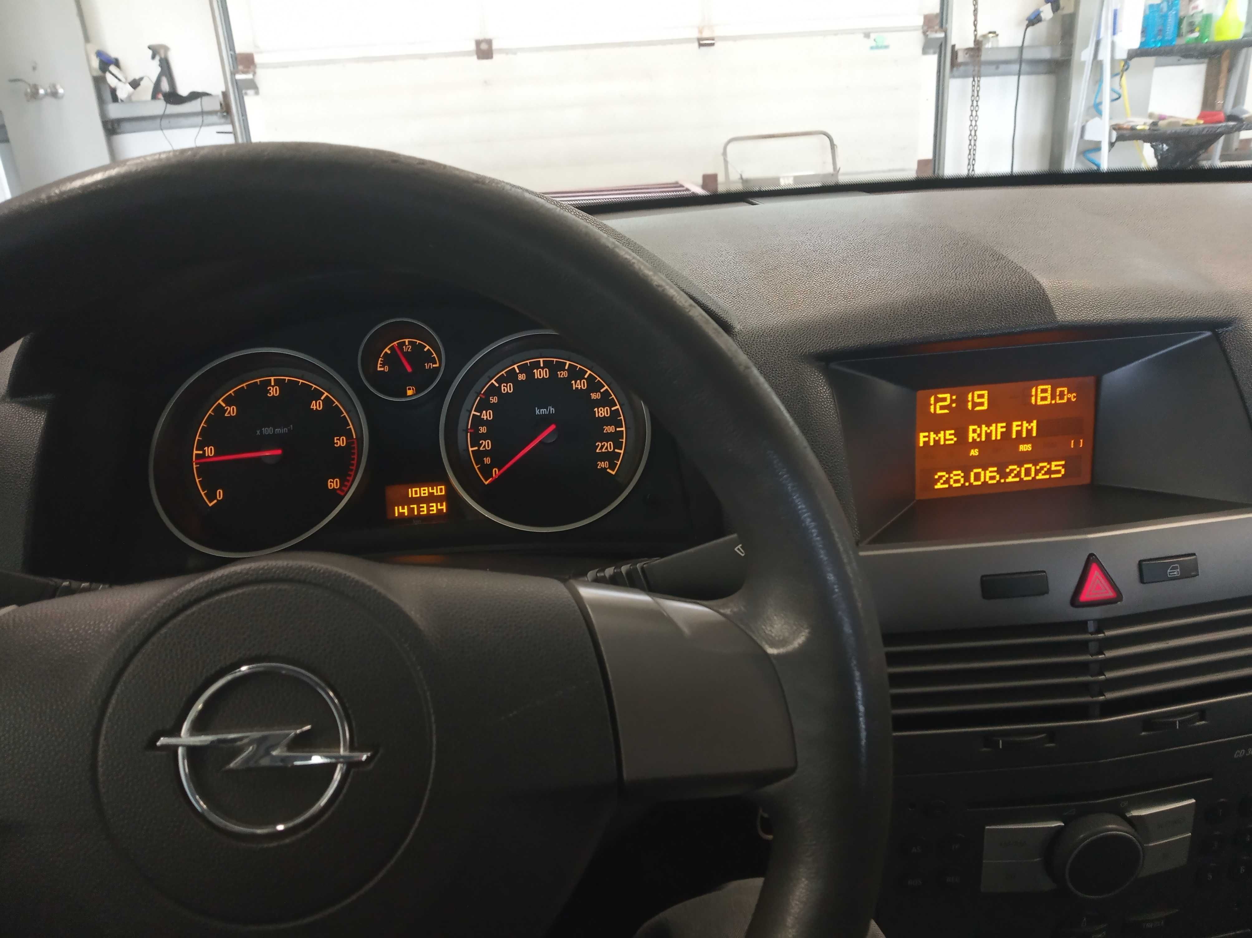 Sprzedam Opel Astre.2006r.1.6.TWINPORT.