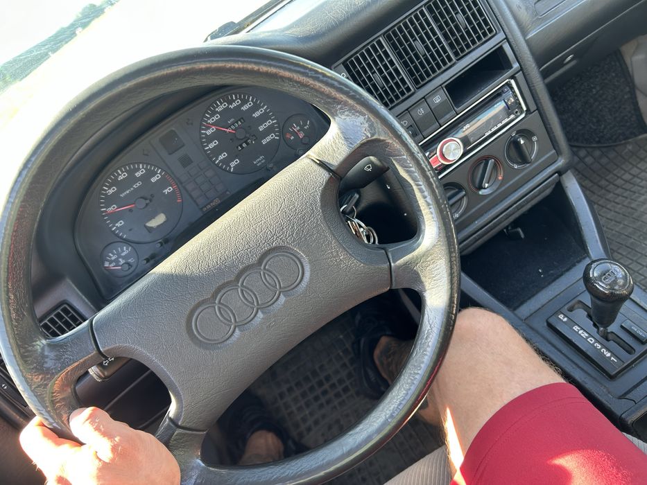 Audi 80 AUTOMAT 2.0 benzyna 115 koni Szyberdach Nowe opony ZADBANY