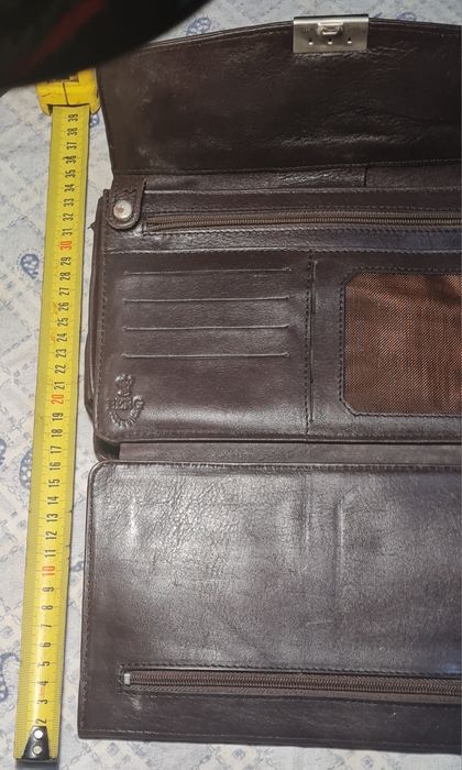 Барсетка BERG,мужская кожа,sharp, статуэтка,nikon