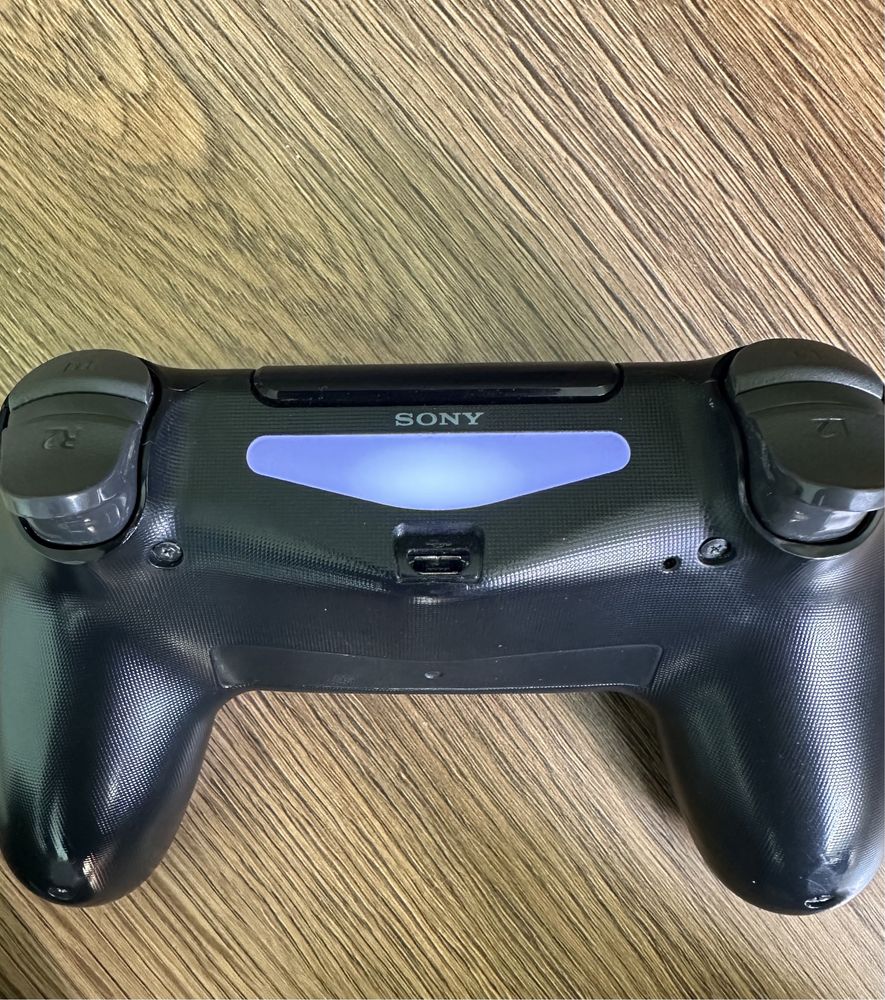 DualShock 4 під ремонт