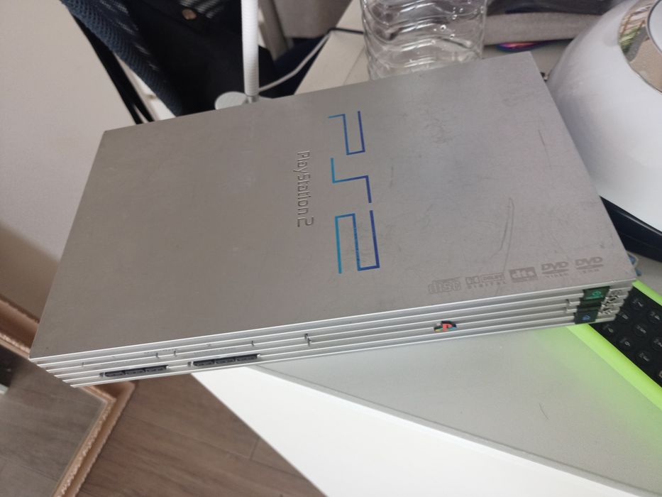 Consola PlayStation PS2 fat silver