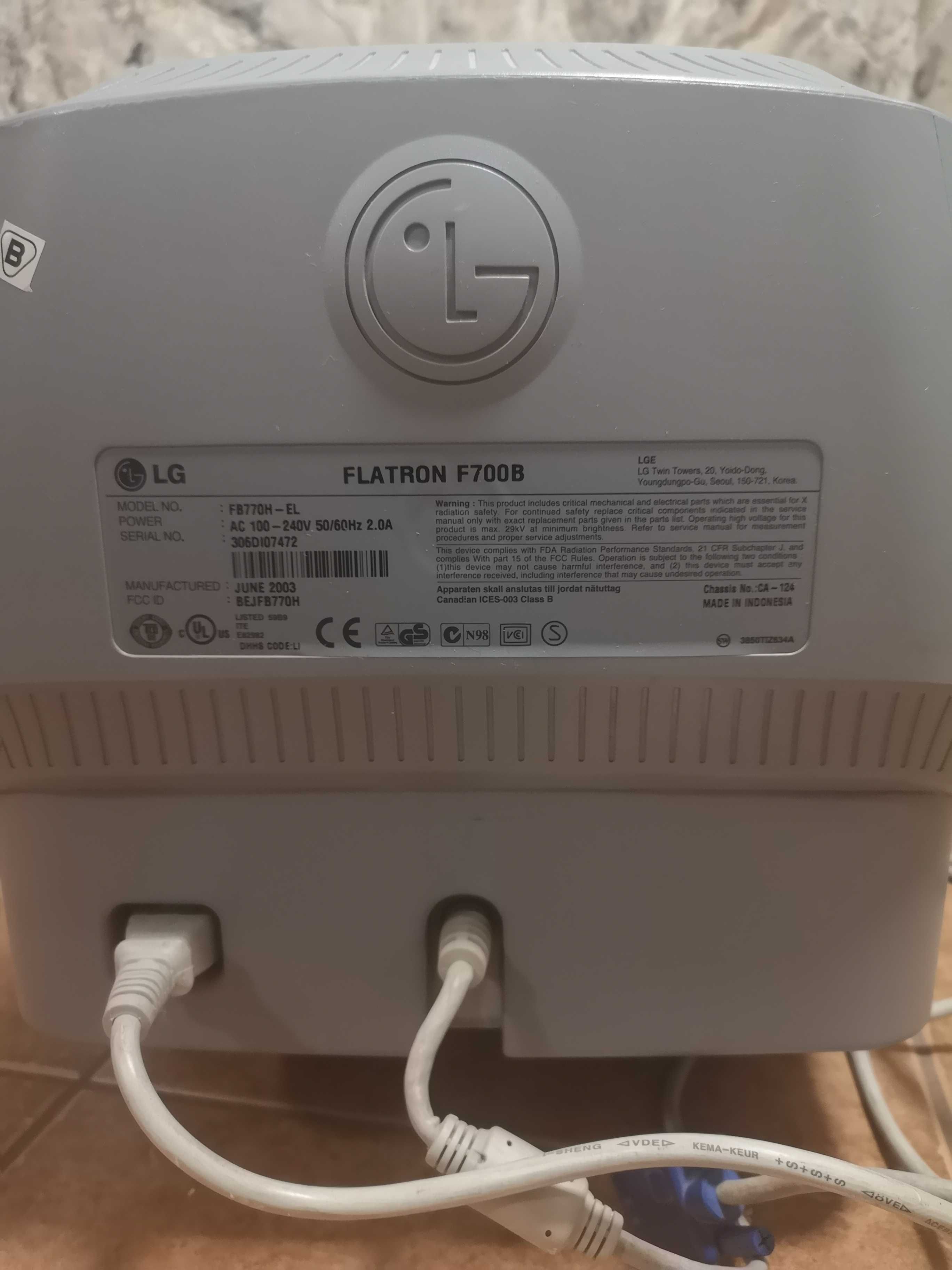 Monitor kineskopowy LG Flatron F700B