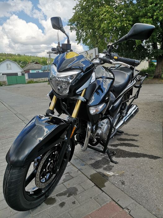 Suzuki  250 gwv inazuma
