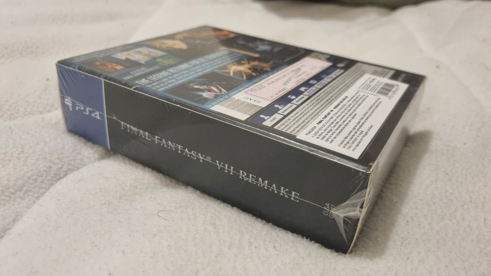 Final Fantasy VII Remake Deluxe Edition PS4