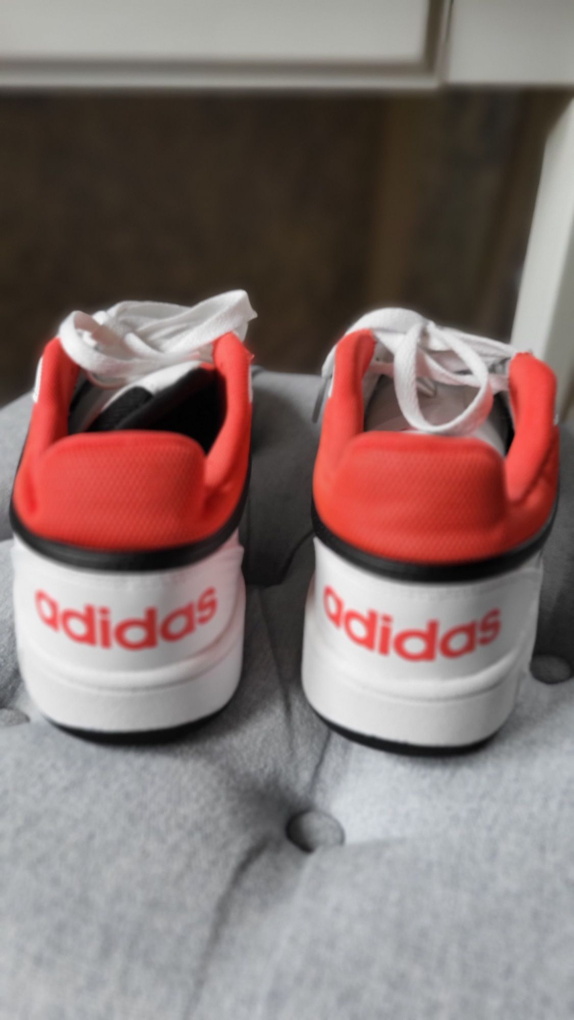 Sneakersy Adidas, rozmiar 37, unisex