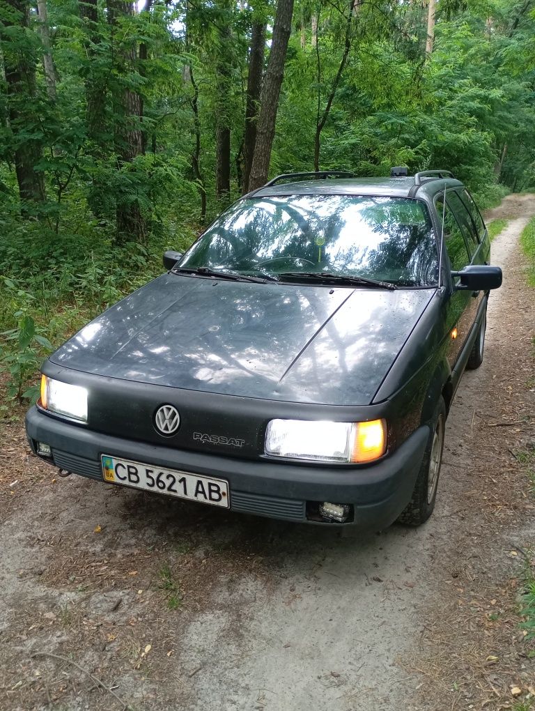 VOLKSWAGEN PASSAT. Бензин. Універсал.В Робочому Стані.Звоніть.Торг.