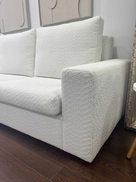 Sofá branco 3 lugares