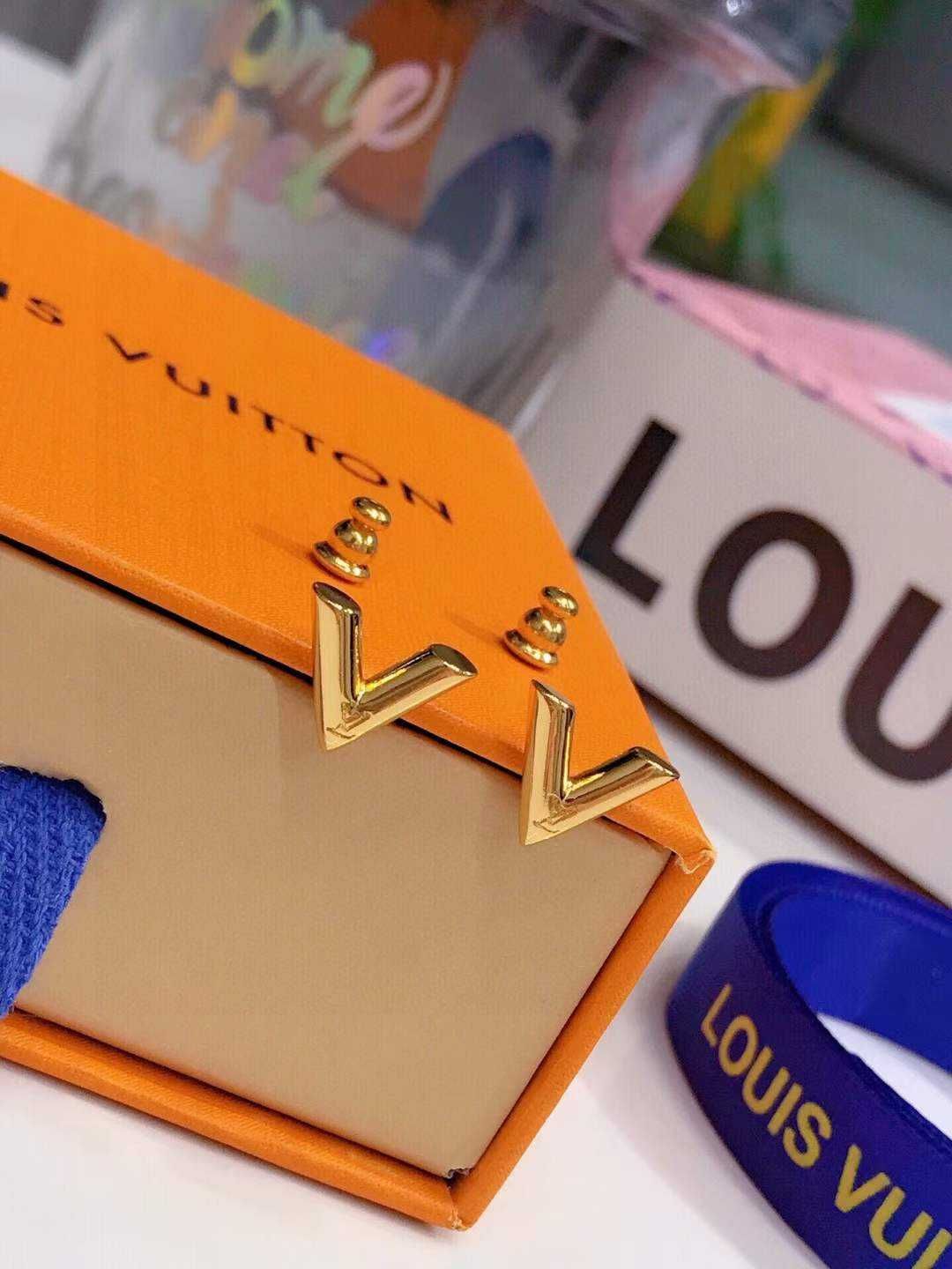 Kolczyki Louis Vuitton 230407