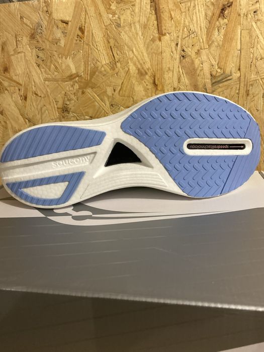 Беговые кроссовки Saucony  Endorphin Pro 3 in Green