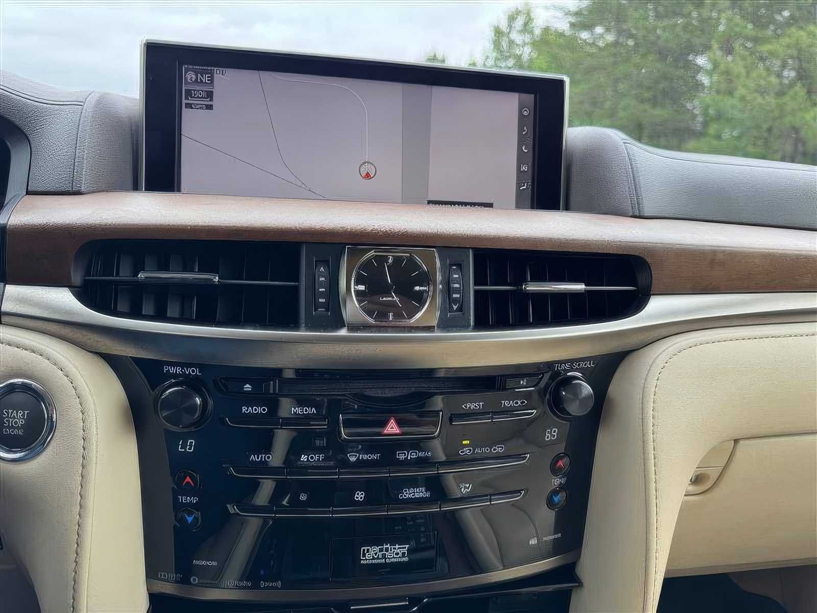 2017 Lexus LX 570