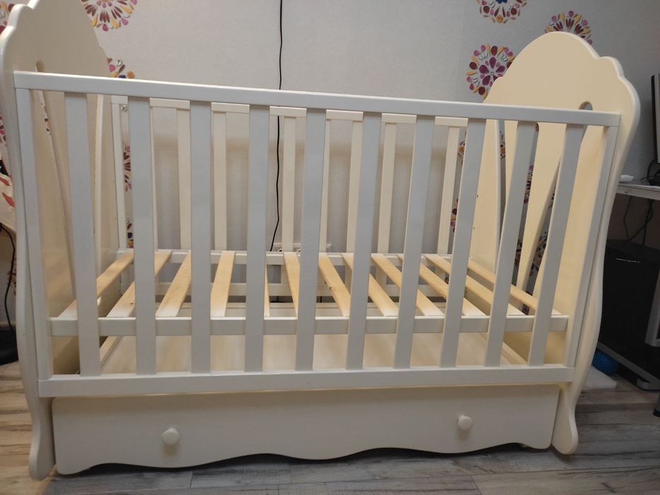 Дитяче ліжко, для дівчинки