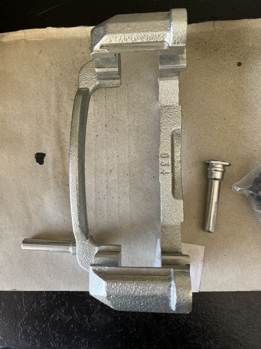 Скоба переднього супорта Лачетті з направляючими EuroEx - EX-BLC790