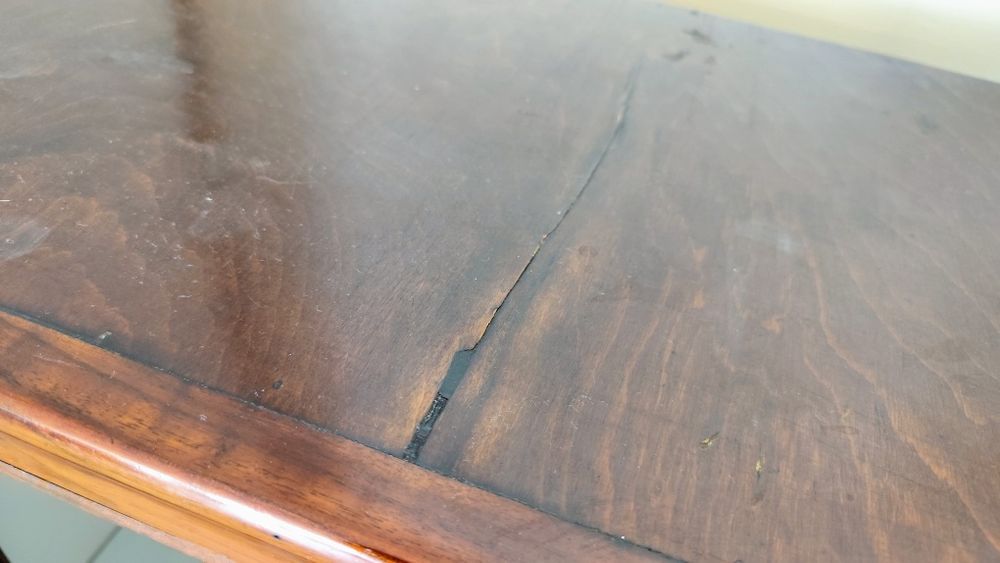 Stylowa witryna/kredens ekspozycyjny retro – drewno + szkło