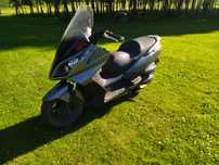 Skuter Kymco Downtown 125 kat B