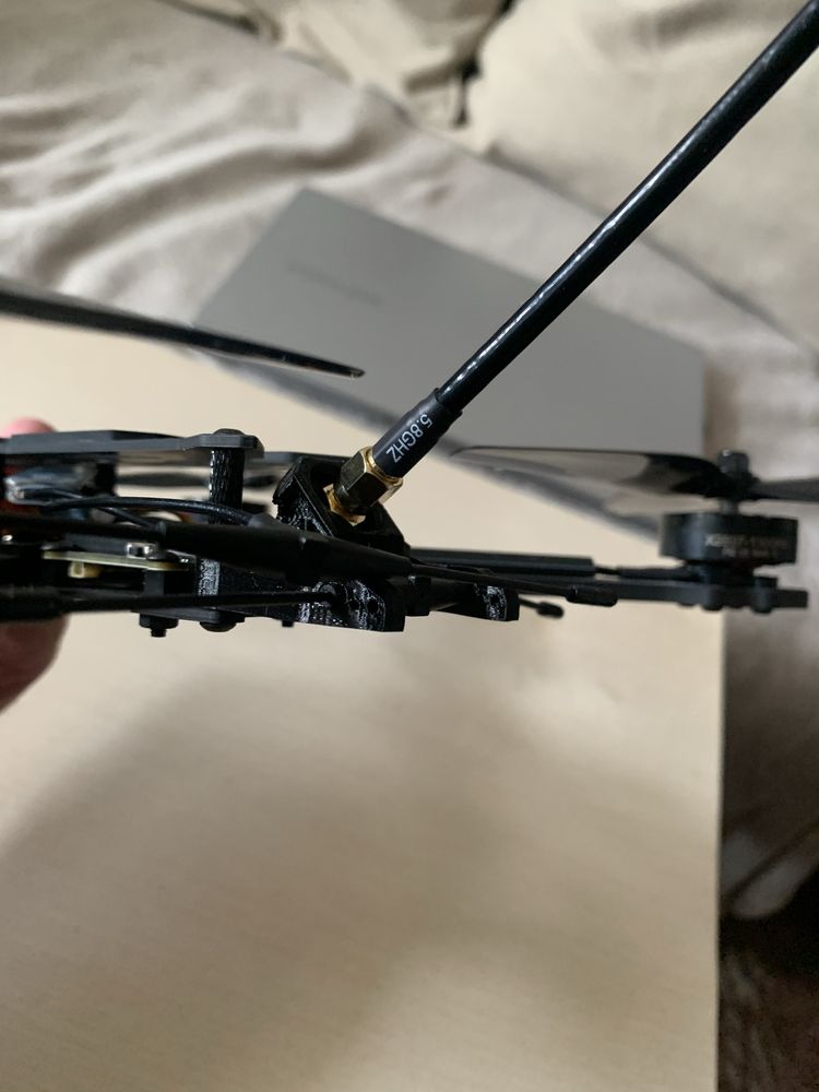 Дрон FPV 7″ 1000TVL (денна камера)