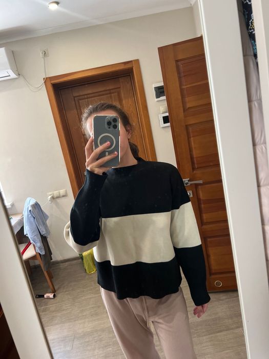 Светр/Кофта бренду Zara/Mango