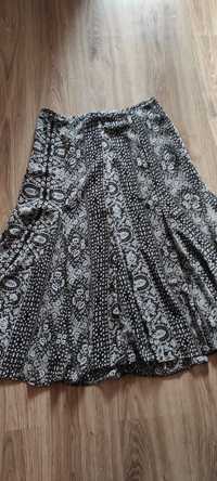 Długa zwiewna spódnica damska czarno-biała XL
