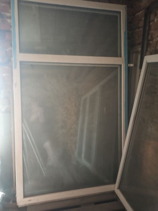 2  глухих вікна за гарною ціною