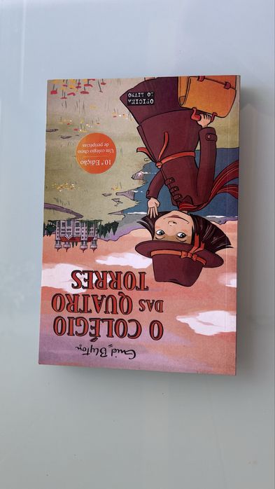O Colégio Das Quatro Torres Livro