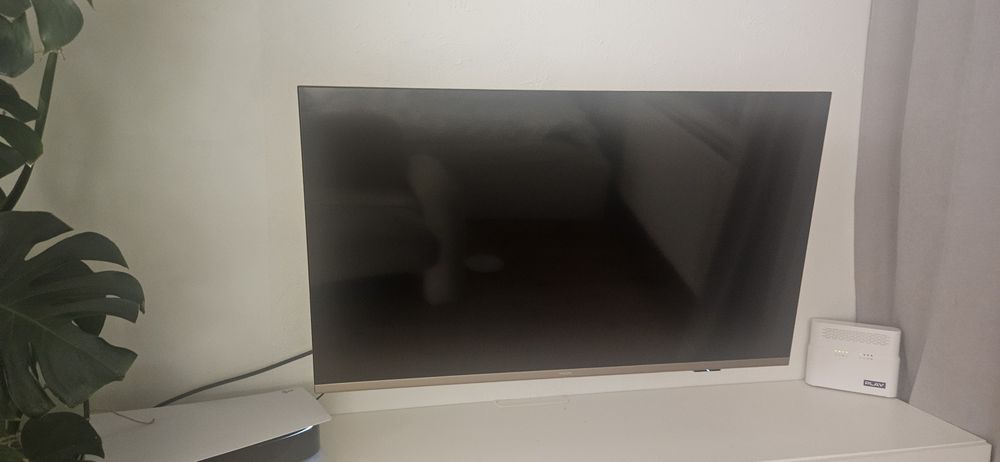 Sprzedam Philips 43PUS7657/12 - 43" 4K UHD Smart TV