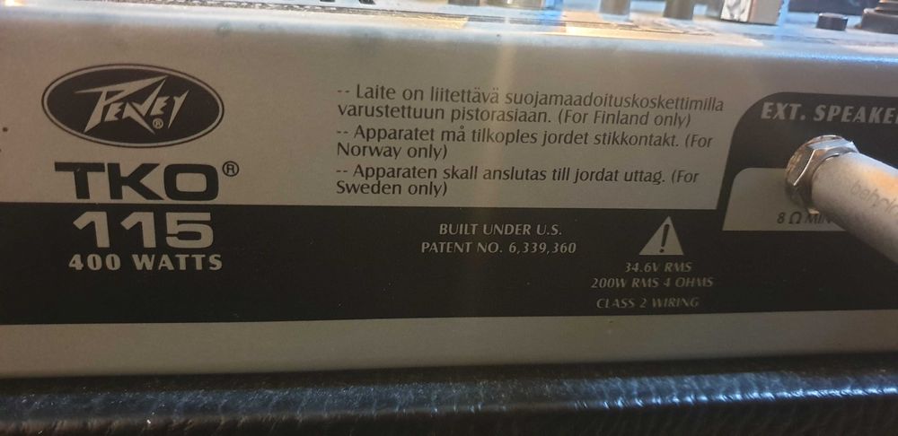 Peavey Tour Series TKO 115 1x15" 400W Bass Combo Amp