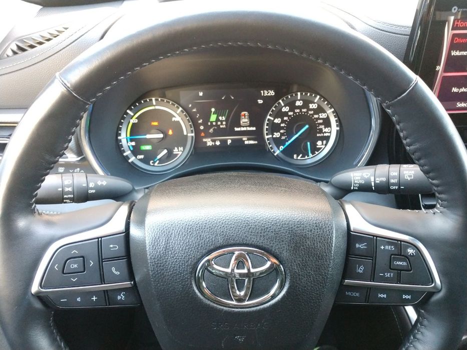 Тойота хайлендр гібрид Toyota  Highlander hybrid platinum 21р.