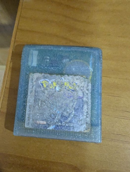 Gameboy Advance SP + Pokémon Crystal + Pokémon Silver + 6 Jogos