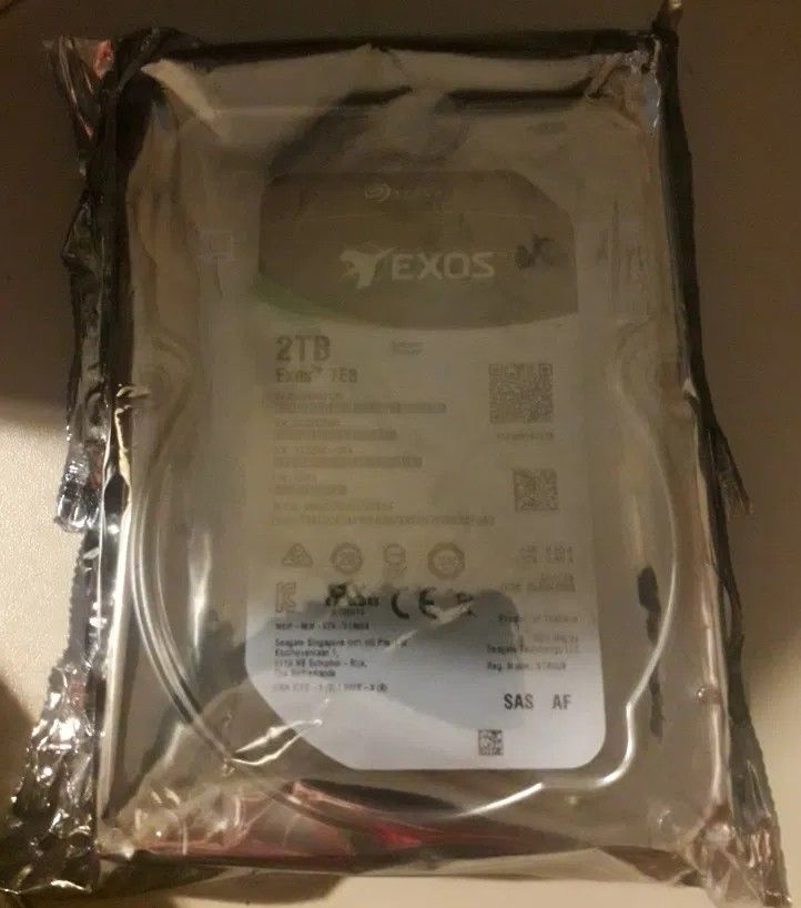 Жесткий диск 3,5 HDD 2 TB. SAS. Новый