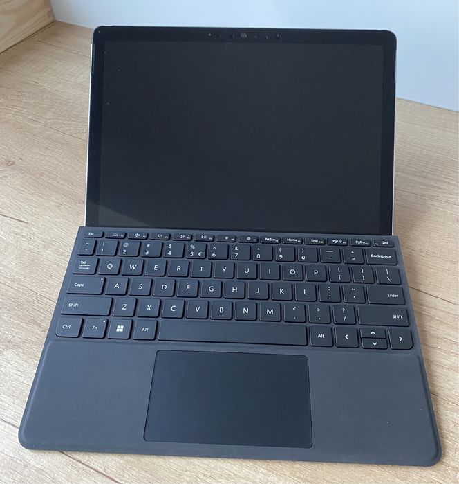 Laptop Surface Go 2 Intel M3-8100Y 8GB ram 128GB najmocnejsza wersja