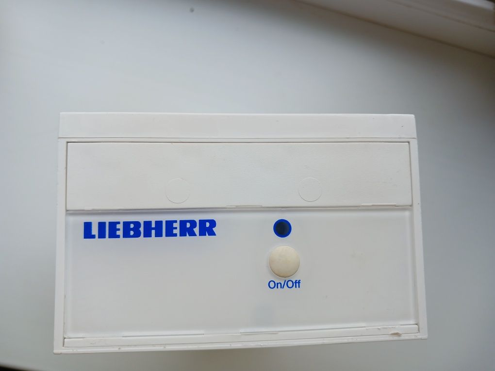 Ледогенератор к холодильникам Либхер