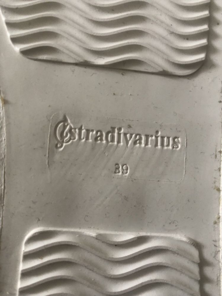 Sapatilhas tecido azul marca Stradivarius tamanho 39
