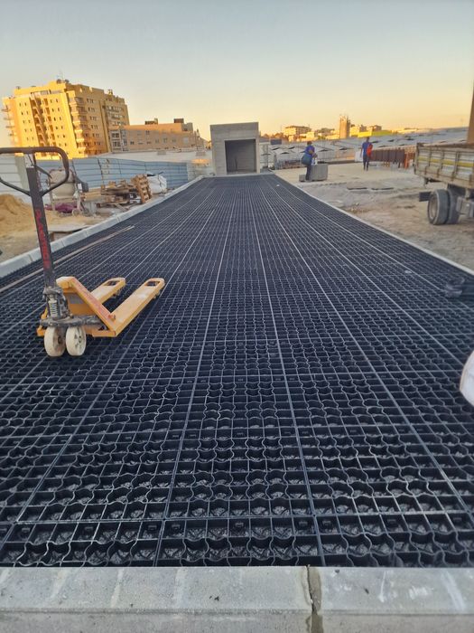 Pavimentações em calçada  (granito) natural