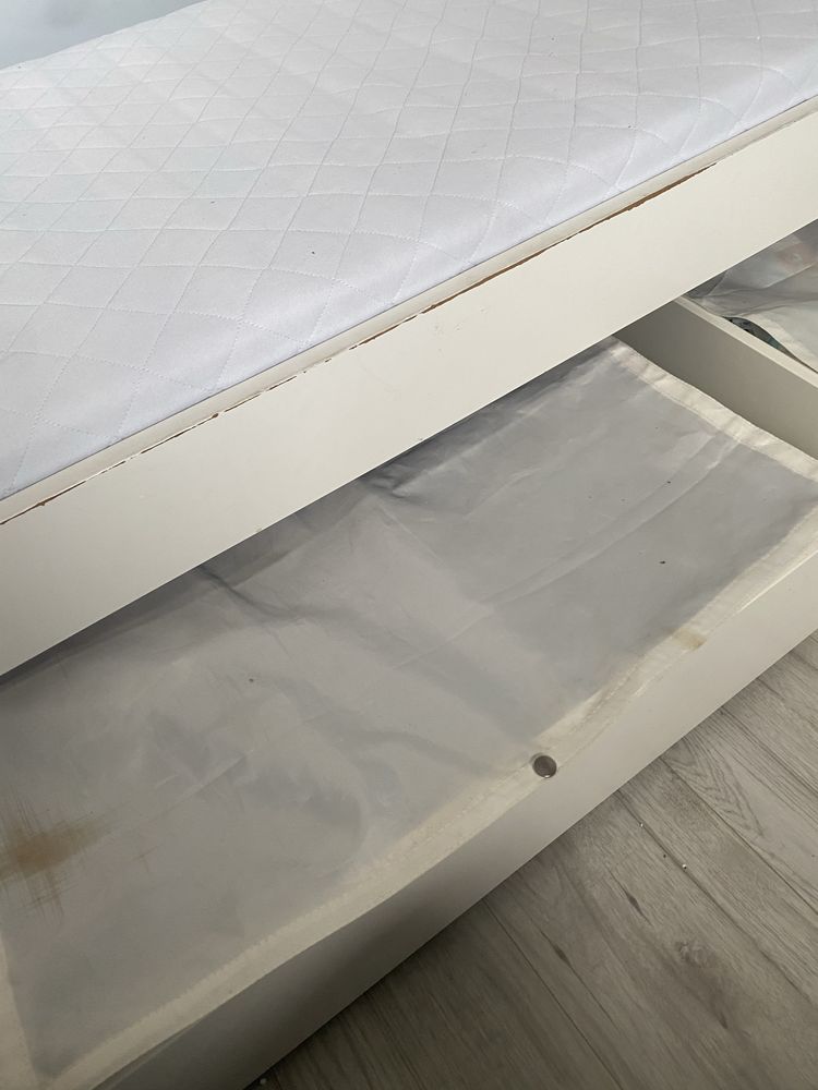 Łóżko 160x70 z pojemnikami