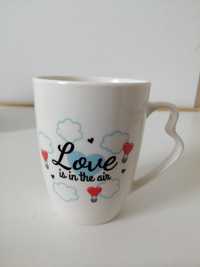 Kubek porcelanowy LOVE