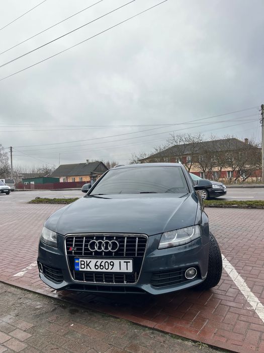 Ауді а4б8 1.8 бензин