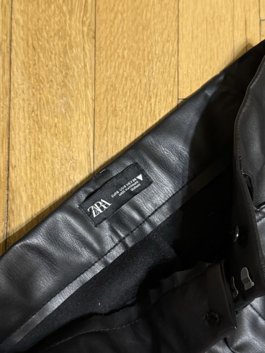 Брюки Zara з екошкіри