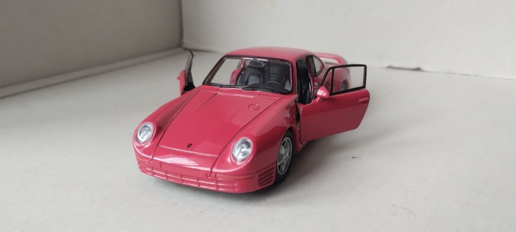 Porsche 959 skala modelu 1/38