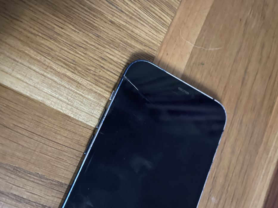 iPhone 12, 64 GB RSIM