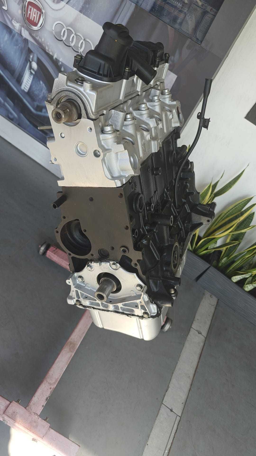 Motor Reconstruido Citroen Berlingo   1,9D 69CV  ref: WHY/WHZ
