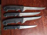 Cztery sztuki noży