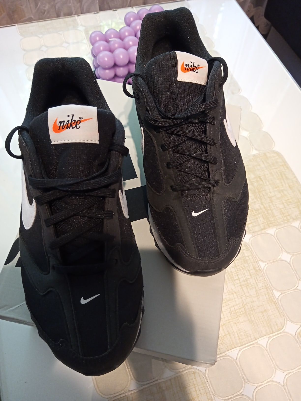 Sprzedam buty Nike rozmiar 40.