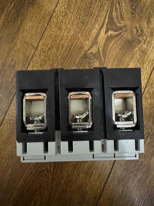 Автоматичний вимикач Moeller NZMN1-A20