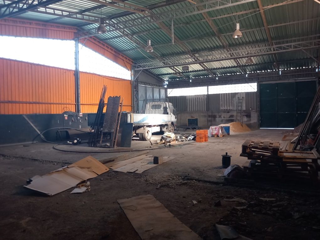 Armazém para vender ou alugar
